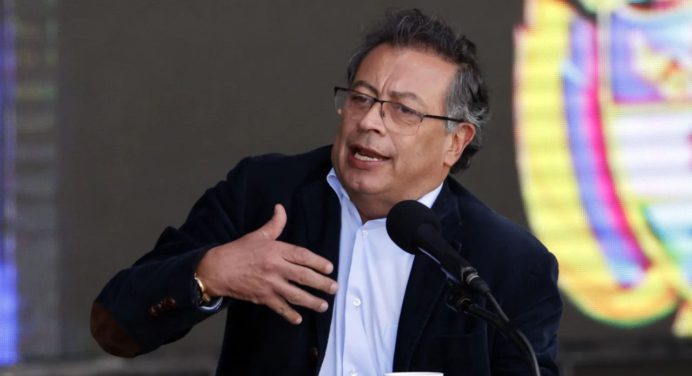 Petro advierte: «El ELN ha elegido la guerra y guerra tendrá»
