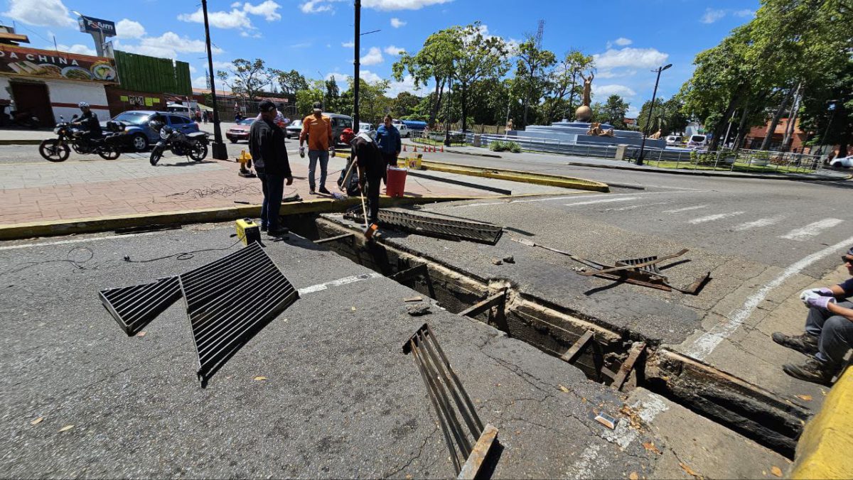 Reparan alcantarillas de la avenida Bolívar 2 reparan alcantarillas de la avenida bolivar laverdaddemonagas.com alcantarilla2