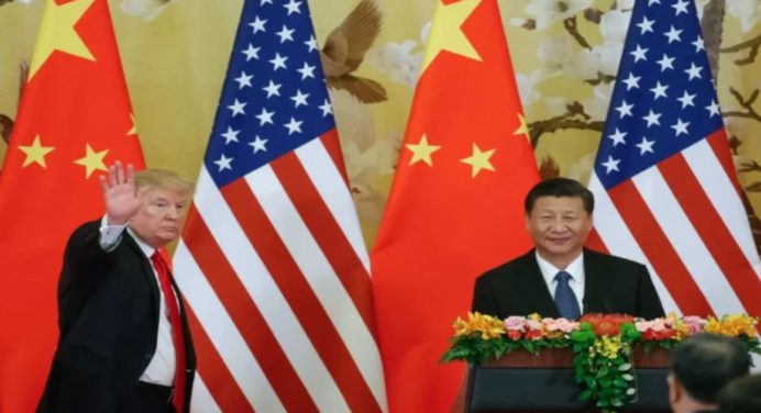 Trump y Xi Jinping sostienen conversación telefónica