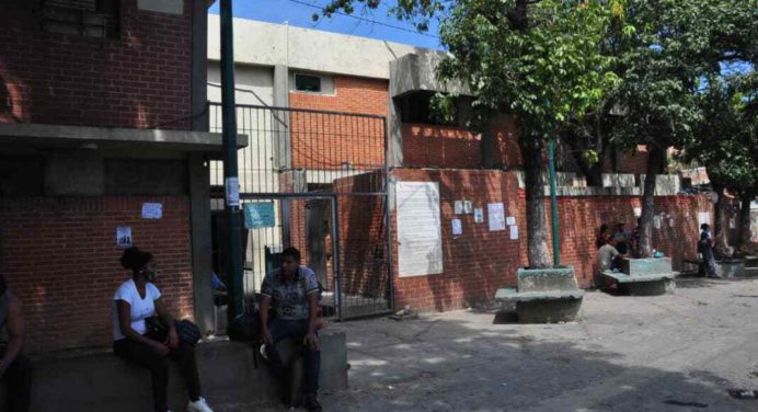 14 estudiantes intoxicados al ingerir gomitas