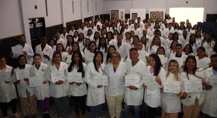 150 médicos fortalecen la red de salud en el estado Monagas