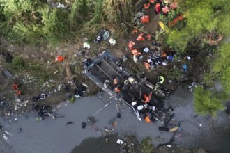 ascienden a 51 los fallecidos en accidente de bus en guatemala fotos laverdaddemonagas.com la verdad de monagas 53