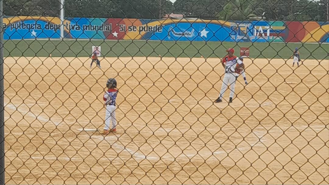 Bolívar invicto en el IV invitacional de béisbol preparatorio de Criollitos 2 bolivar invicto en el iv invitacional de beisbol preparatorio de criollitos laverdaddemonagas.com bolivar y monagas1