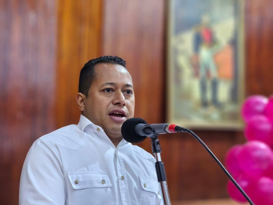 Clsem entrega Orden Mateo Manaure a hacedores del Carnaval de Maturín 6 clsem entrega orden mateo manaure a hacedores del carnaval de maturin laverdaddemonagas.com reinaldo astudillo6