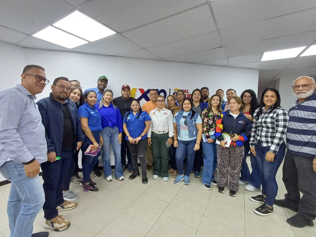 Coordinan arranque de la Sala del Sistema de Gobierno Popular en Monagas 2 coordinan arranque de la sala del sistema de gobierno popular en monagas laverdaddemonagas.com gobierno2