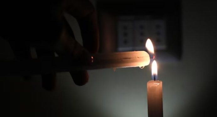 Corte de luz masivo en Chile: Ciudadanos en la oscuridad
