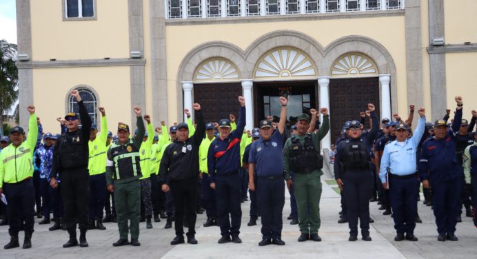 Cuerpos policiales, Protección Civil, Bomberos y FANB garantizan la paz en Monagas