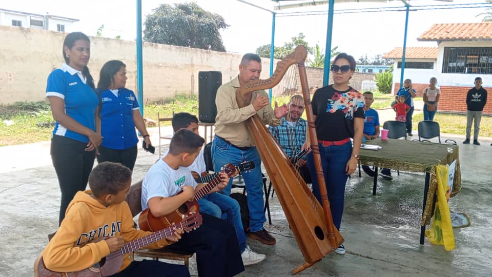 diem inicia en monagas programa la musica va a la escuela laverdaddemonagas.com musica3