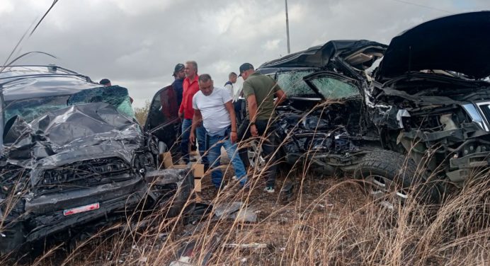 Dos muertos y dos heridos deja accidente de tránsito en El Tejero