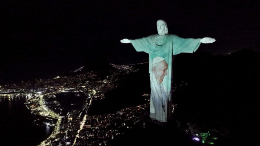 el cristo redentor de rio de janeiro envia un mensaje de fuerza al papa francisco laverdaddemonagas.com la verdad de monagas 2025 02 28t152122.397