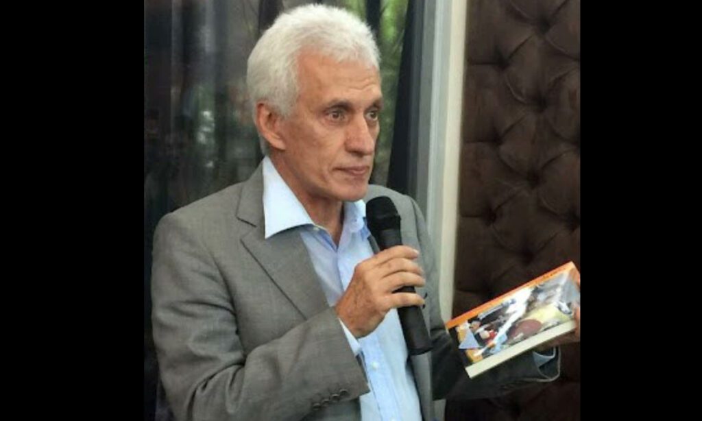 Fallece Fernando Martínez, exiliado en la embajada argentina 2 Fernando Martínez