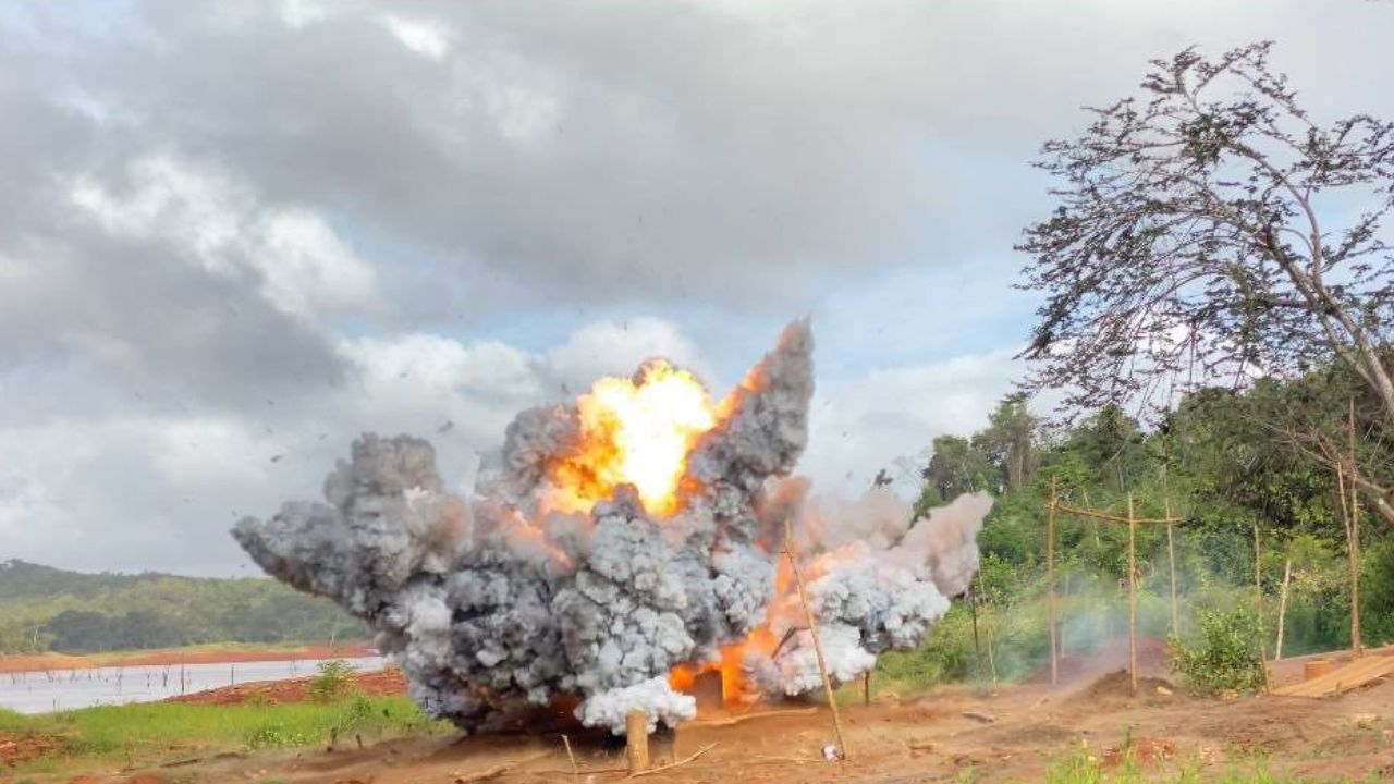 FANB destruye un campamento de minería ilegal en el estado Bolívar