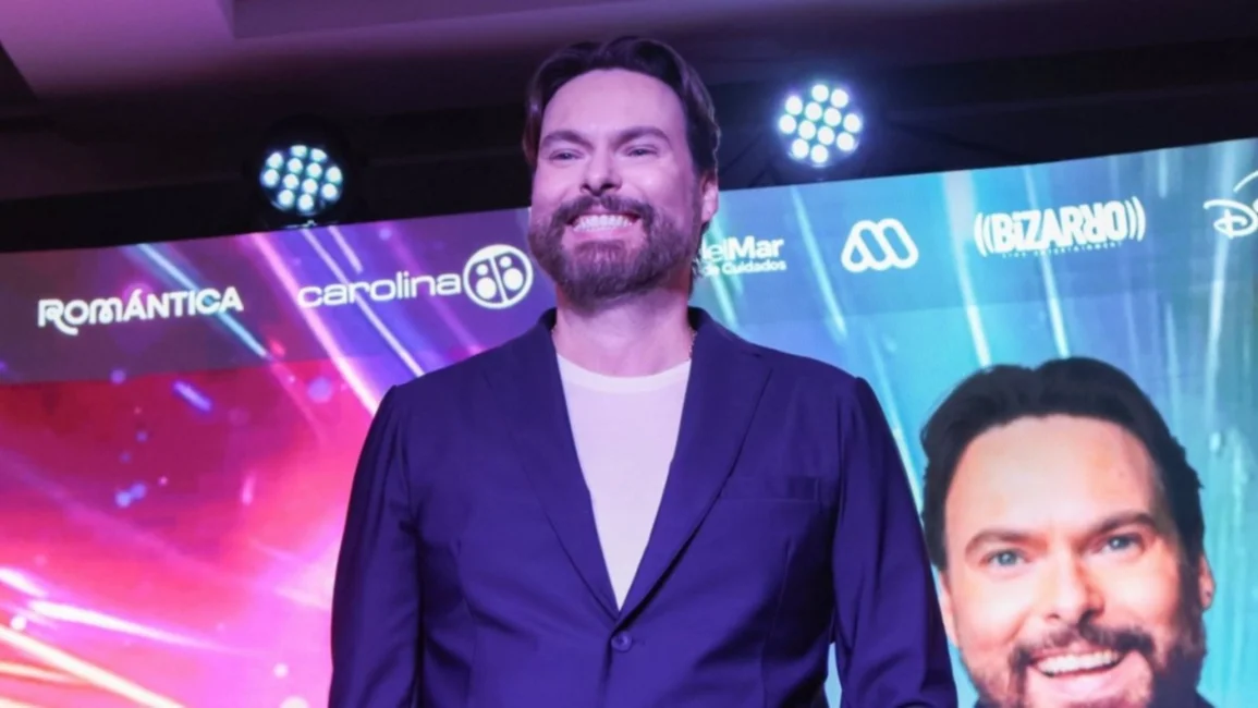 George Harris se retiró del escenario de Viña 2025 ¡Esto fue lo que pasó! 2 george harris se retiro del escenario de vina 2025 esto fue lo que paso laverdaddemonagas.com george harris1