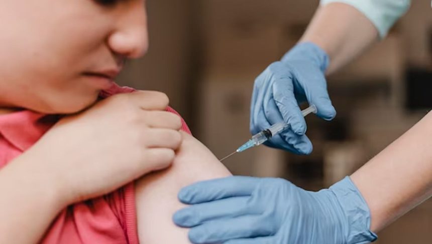 Inicia la campaña de vacunación contra la polio para niños de 1 a 8 años 1 campaña de vacunación contra la polio