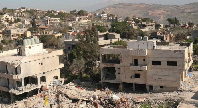 Israel intensifica los bombardeos en el este del Líbano a días de culminar la tregua