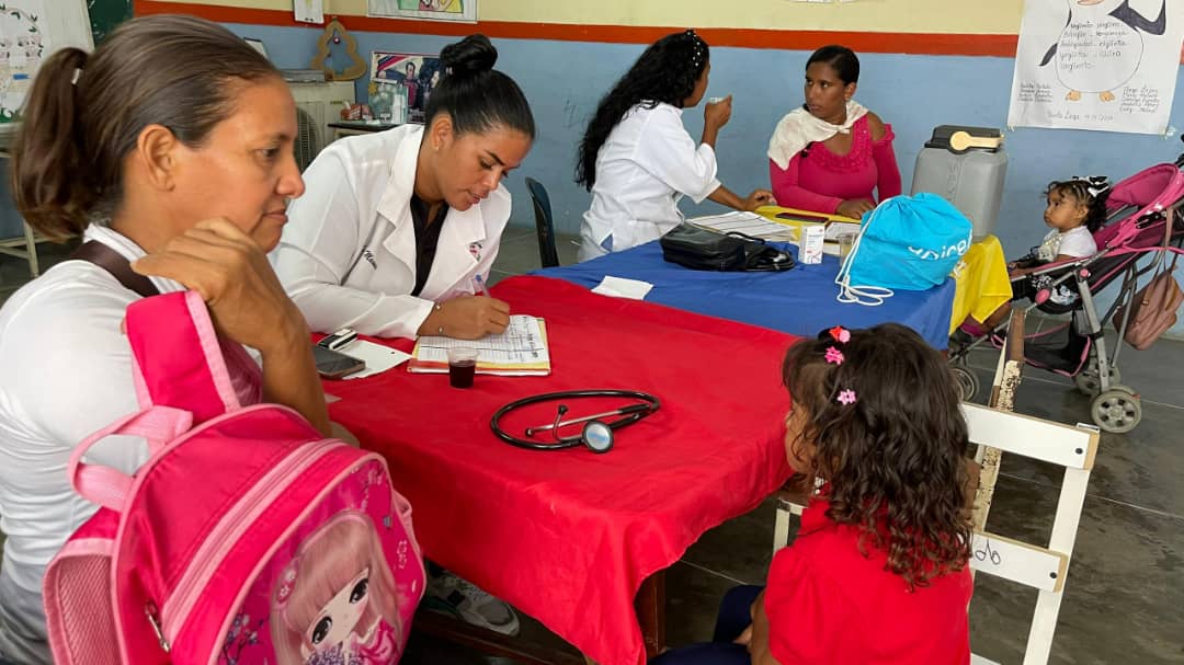 jornada de odontologia beneficia a estudiantes en la pica laverdaddemonagas.com odontologos3