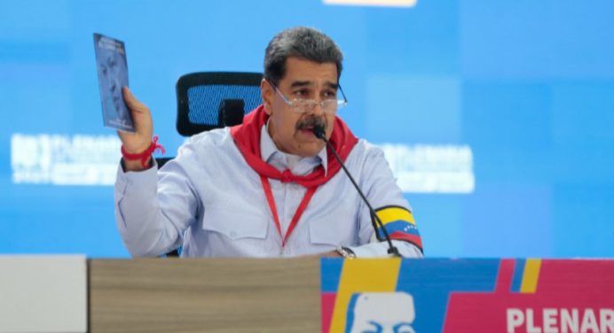 Maduro presentará el primer proyecto de reforma constitucional el 15-FEB