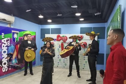 MARIACHI