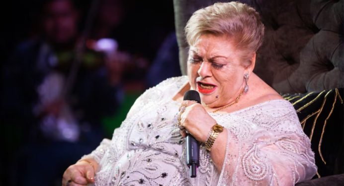 Murió Paquita la del Barrio a los 77 años de edad