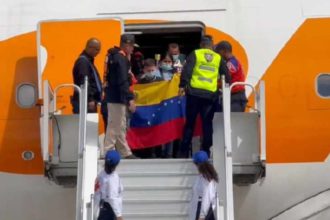 migrantes venezolanos arriban