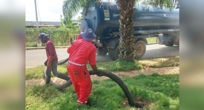 Realizan saneamiento de red de aguas servidas en sectores de Caicara