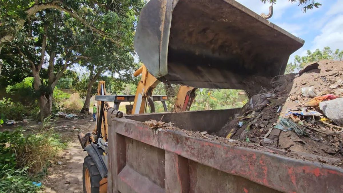 saneamiento en 21 sectores de la parroquia de san vicente por el gobierno local laverdaddemonagas.com desechos3
