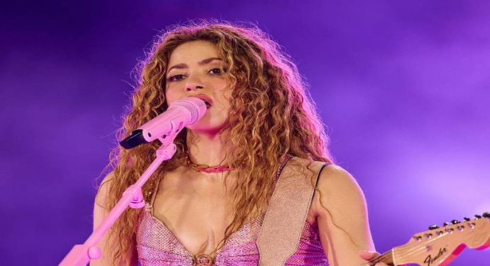 Shakira suspende su primer concierto en Lima tras ser hospitalizada por dolor abdominal