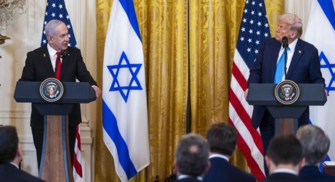 Trump afirma que todo el mundo aprueba su plan para Gaza