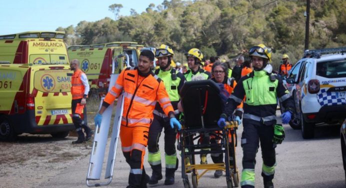 Accidente de autobús escolar en el norte de Italia: Cinco personas heridas