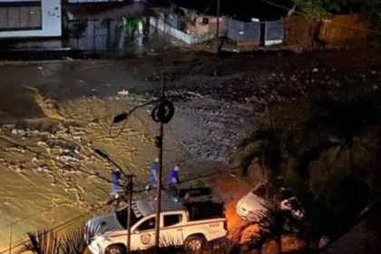 fuertes lluvias en La Guaira