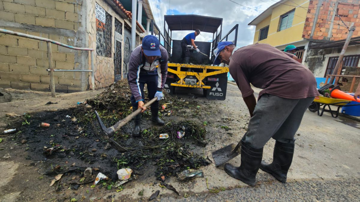 Alcaldía de Maturín ejecutó saneamiento del caño El Paraíso 2 alcaldia de maturin ejecuto saneamiento del cano el paraiso laverdaddemonagas.com cano2