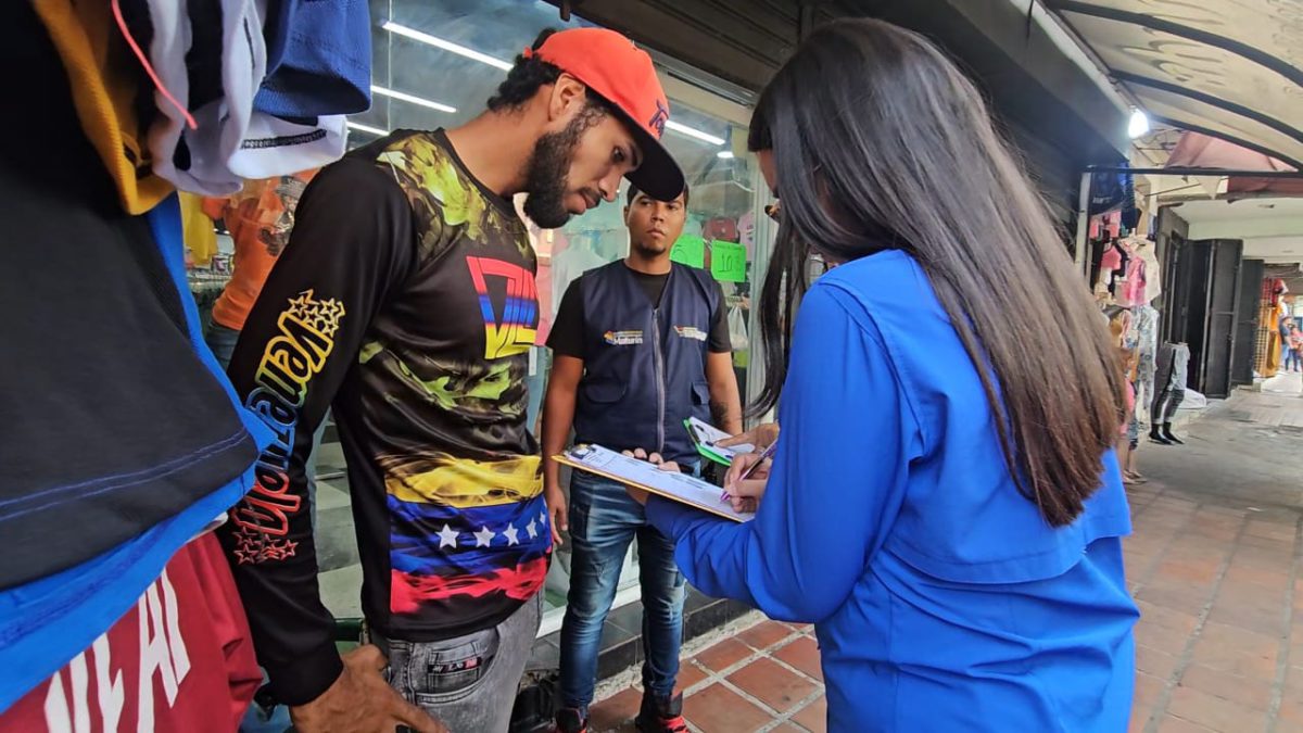 Avanza censo de comerciantes informales del centro de Maturín 2 avanza censo de comerciantes informales del centro de maturin laverdaddemonagas.com comerciantes informales2