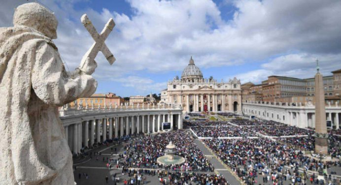 Calendario de Semana Santa es anunciado por el Vaticano sin la figura del papa