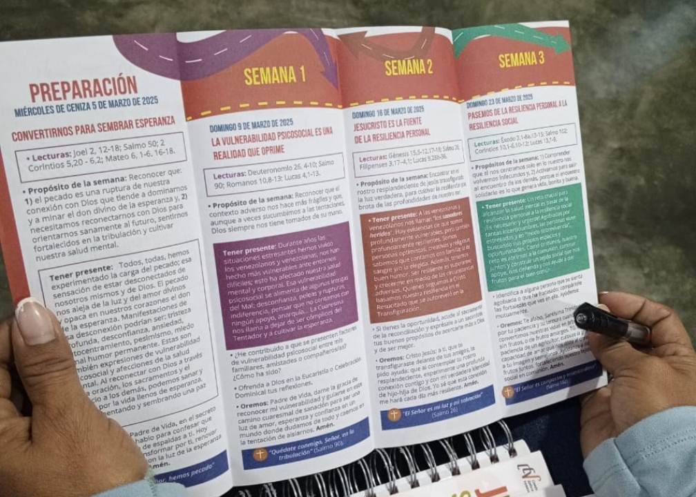 Campaña compartir 2025 enfocada a prevenir enfermedades mentales 3 folleto
