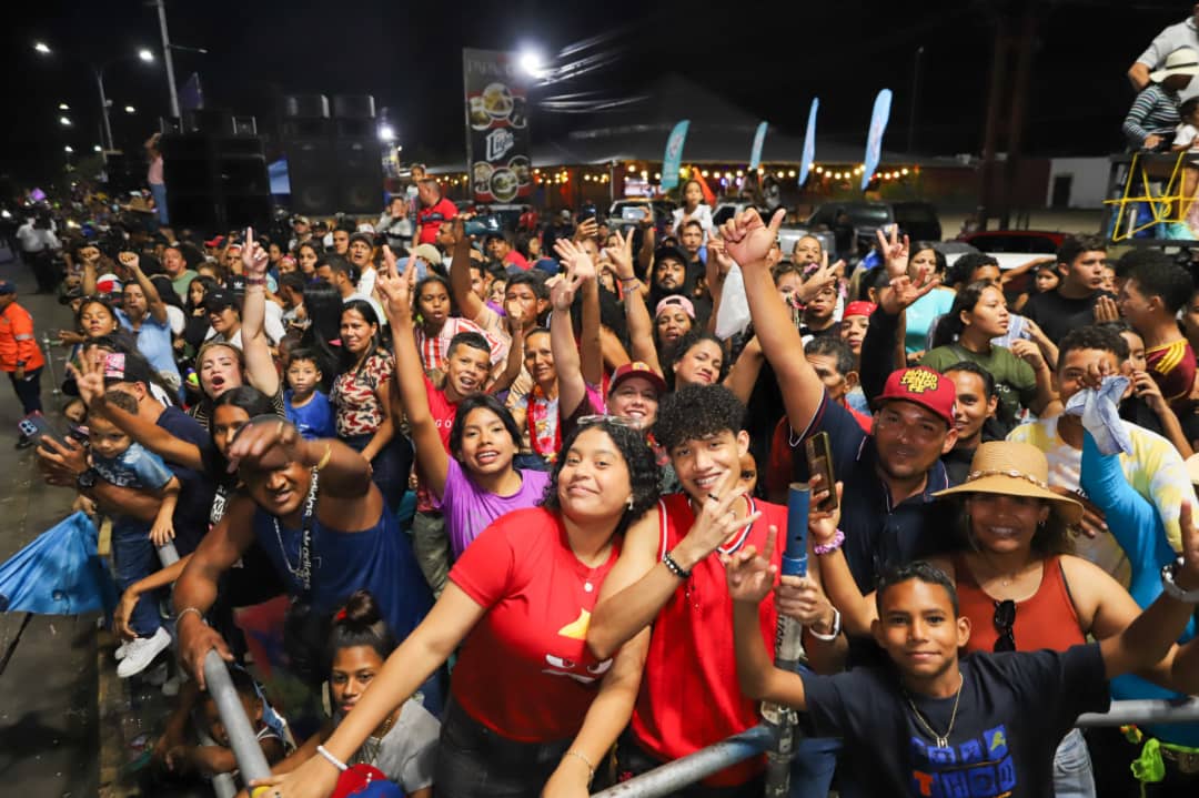 Con gran concierto cerró Carnaval de Maturín en la Concha acústica 3 con gran concierto cerro carnaval de maturin en la concha acustica laverdaddemonagas.com publico3