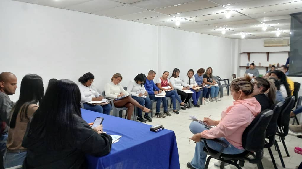 docentes tienen reto de transformar la educacion buscando la excelencia laverdaddemonagas.com reunion educacion