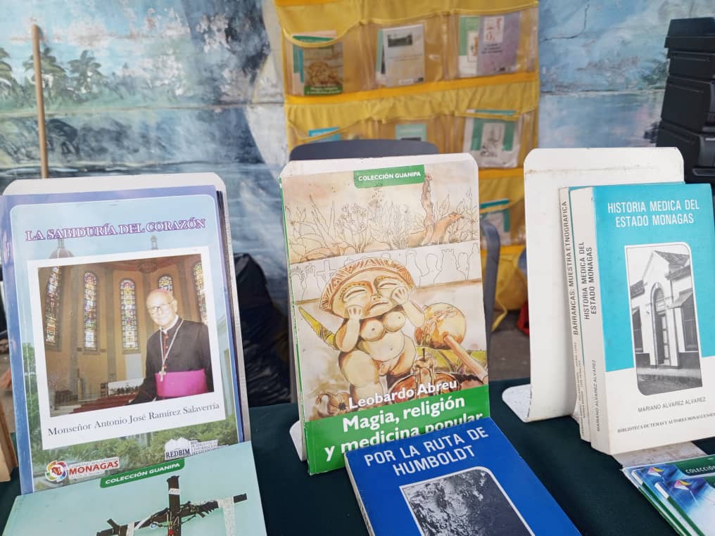 Autores monaguenses cuenta con miles de ejemplares