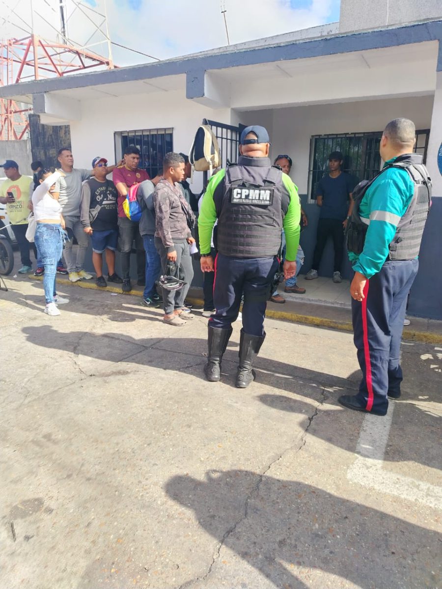 Jornada "Ponte al día con documentos de tu vehículo" realizó Polimaturín 4 jornada ponte al dia con documentos de tu vehiculo realizo polimaturin laverdaddemonagas.com poli4