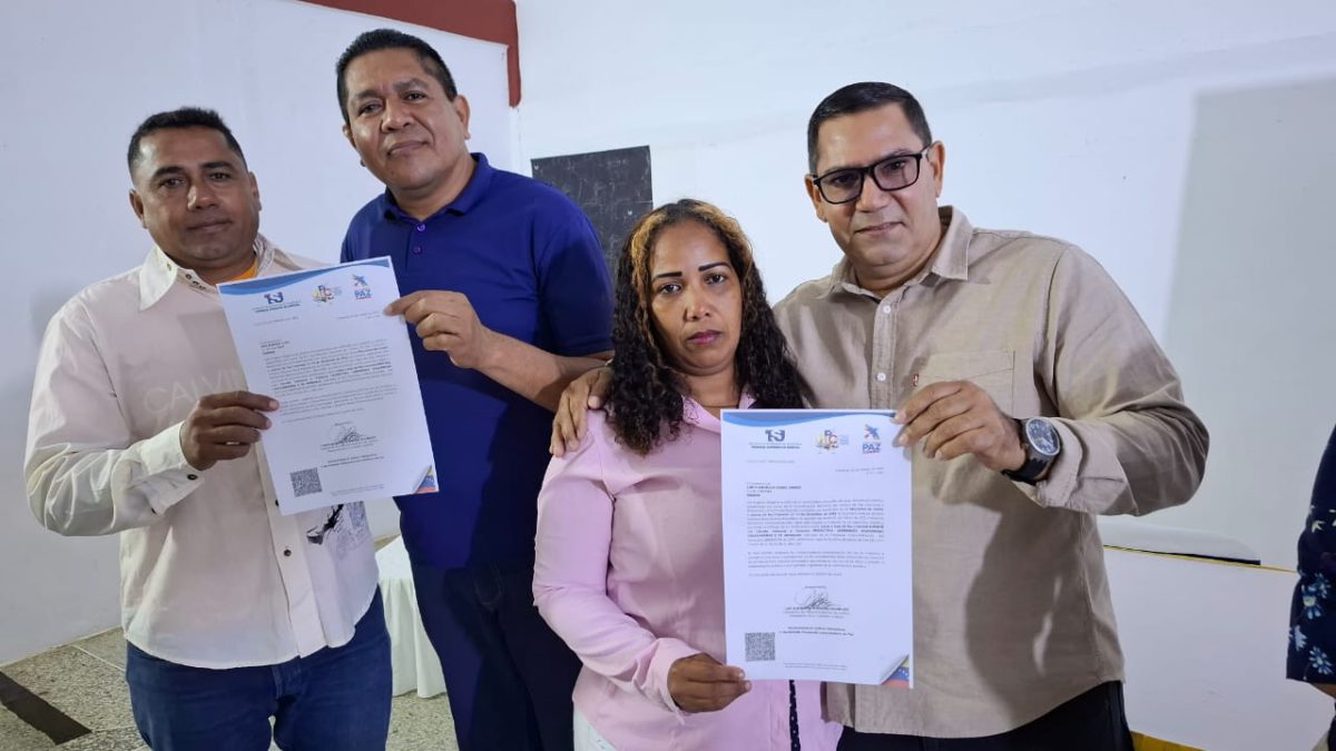 Juramentados 140 jueces y juezas de paz comunal de los municipios del Sur de Monagas 4 juramentados 140 jueces y juezas de paz comunal de los municipios del sur de monagas laverdaddemonagas.com jueces4