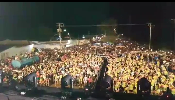 Más de 20 mil personas dijeron presente en el Jouvert de Caripito 2 mas de 20 mil personas dijeron presente en el jouvert de caripito laverdaddemonagas.com jouvert5
