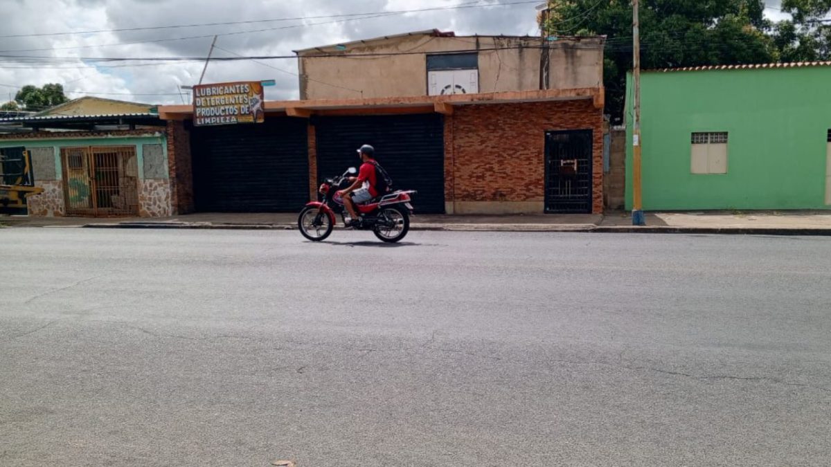 Motorizados solicitan salvoconducto para trabajadores nocturnos 4 motorizados solicitan salvoconducto para transitar en las noches laverdaddemonagas.com la verdad de monagas 8 1