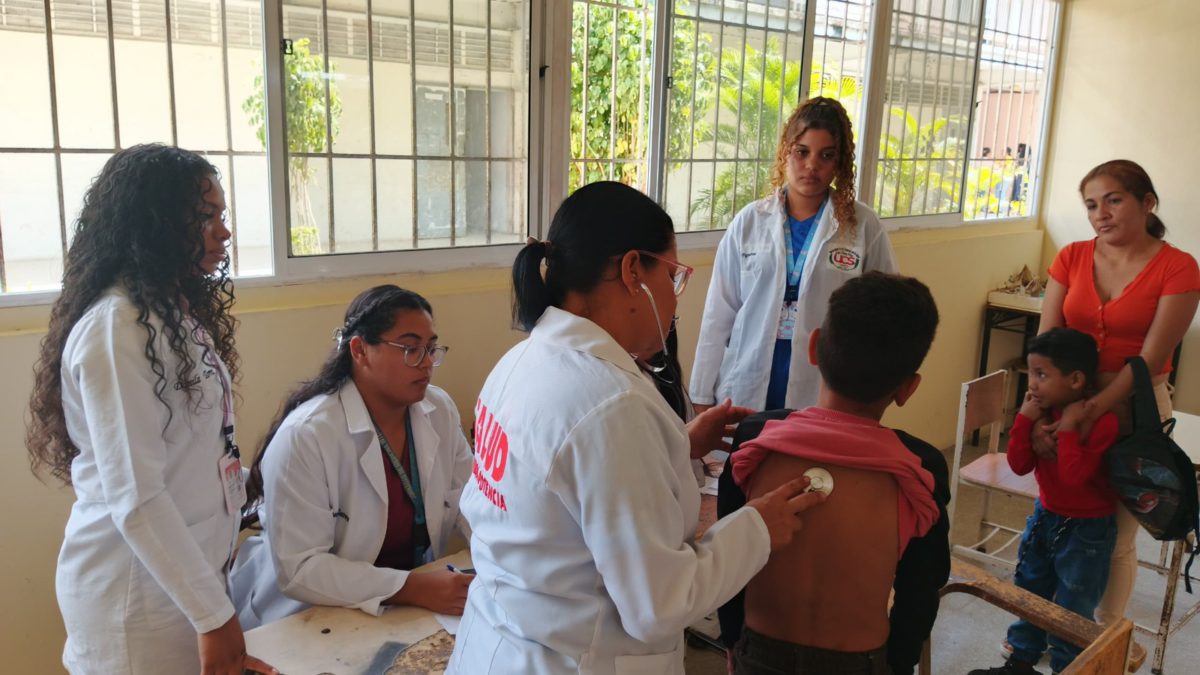 soy saludable beneficia a mas de 200 estudiantes en la escuela leonardo infante laverdaddemonagas.com salud4