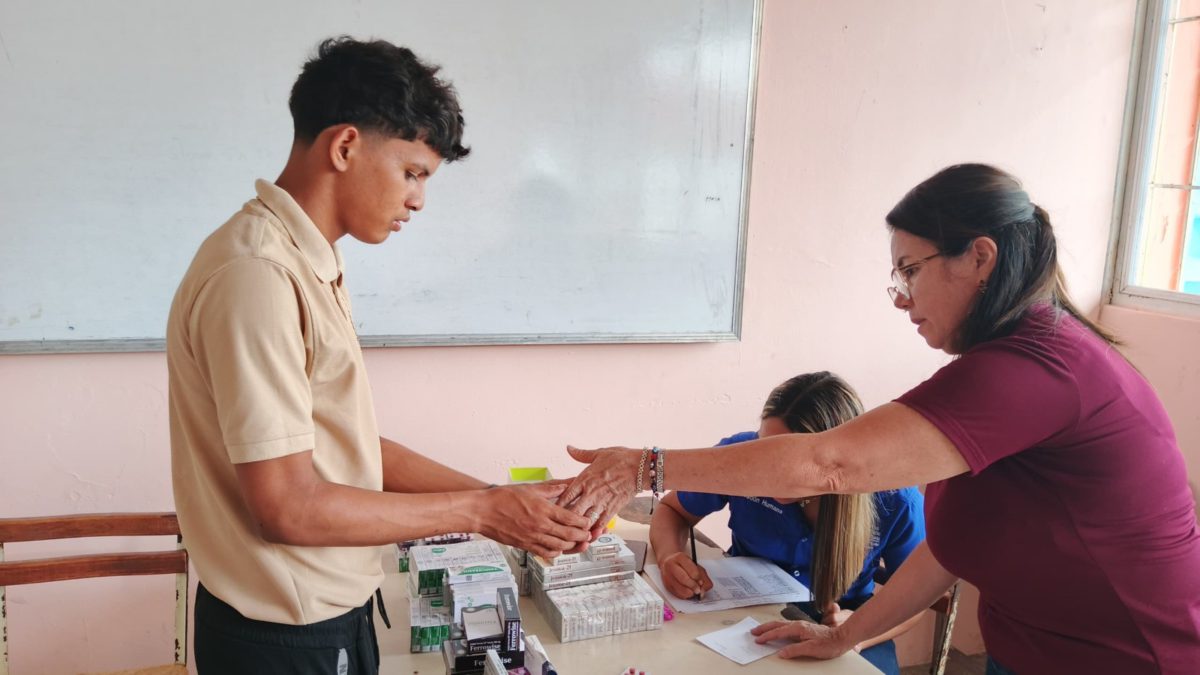 soy saludable beneficia a mas de 200 estudiantes en la escuela leonardo infante laverdaddemonagas.com saludable2