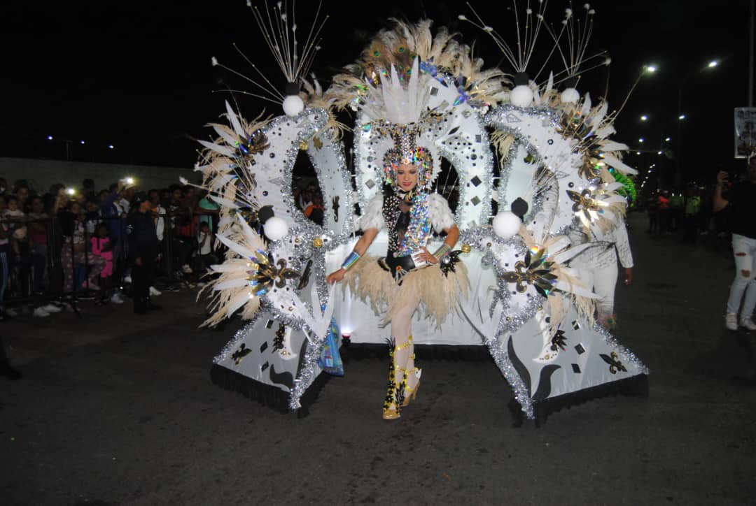 Zamoranos disfrutaron desfile del Carnaval Colorido 2025 3 zamoranos disfrutaron desfile del carnaval colorido 2025 laverdaddemonagas.com zamora2