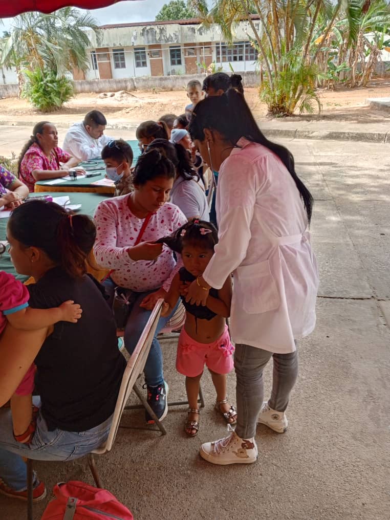 atienden mas de 95 infantes en jornada medica en zamora laverdaddemonagas.com pacientes2