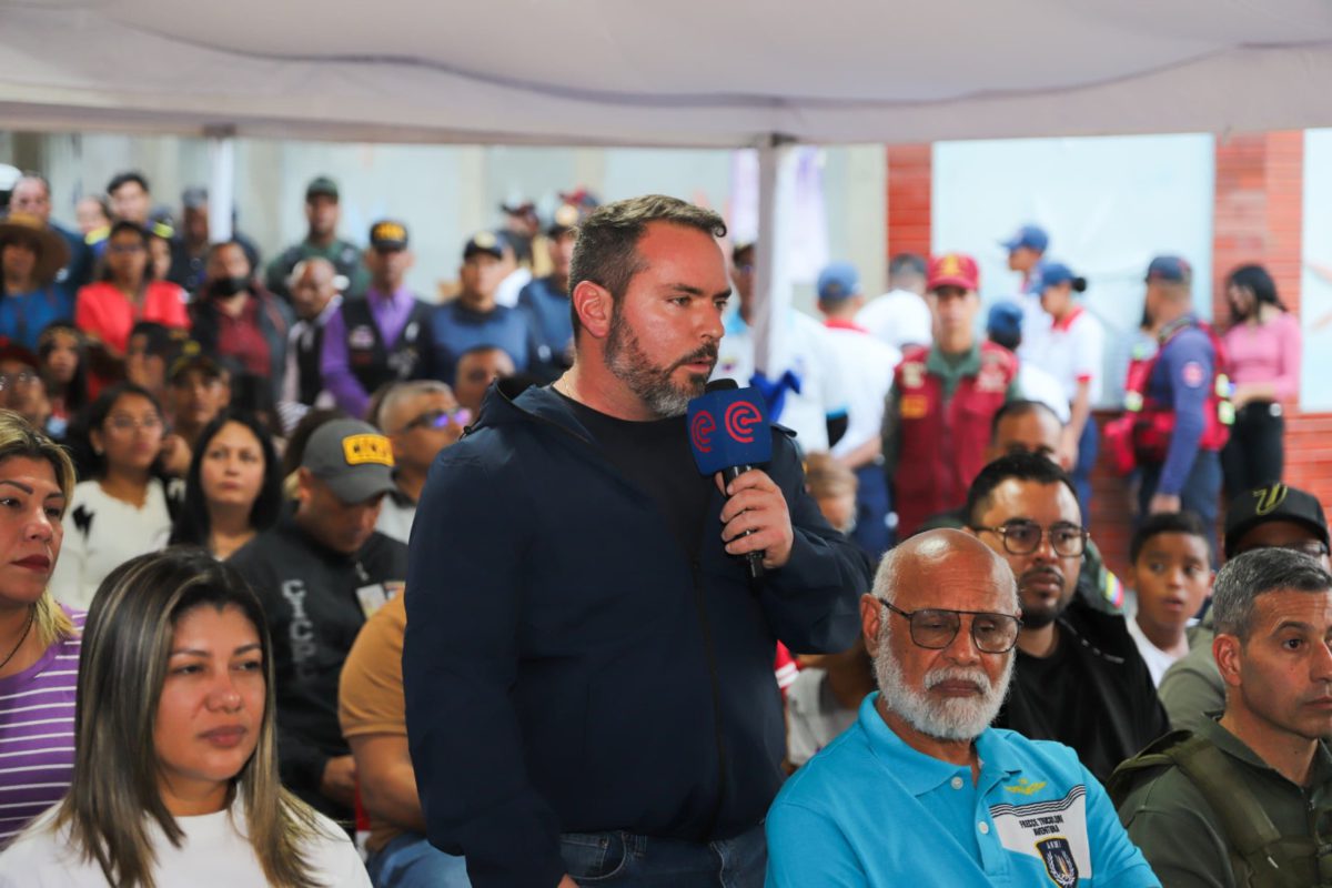 Avanza trabajo de mejoramiento de la vía El Guamo - Caripe 2 avanza trabajo de mejoramiento de la via el guamo caripe laverdaddemonagas.com guillermo sanchez2