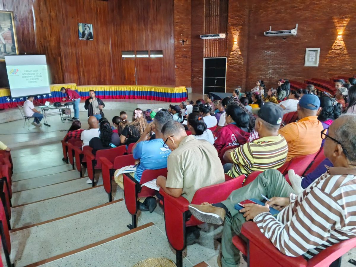 capacitan a miembros de la comision electoral para segunda consulta nacional laverdaddemonagas.com comision2