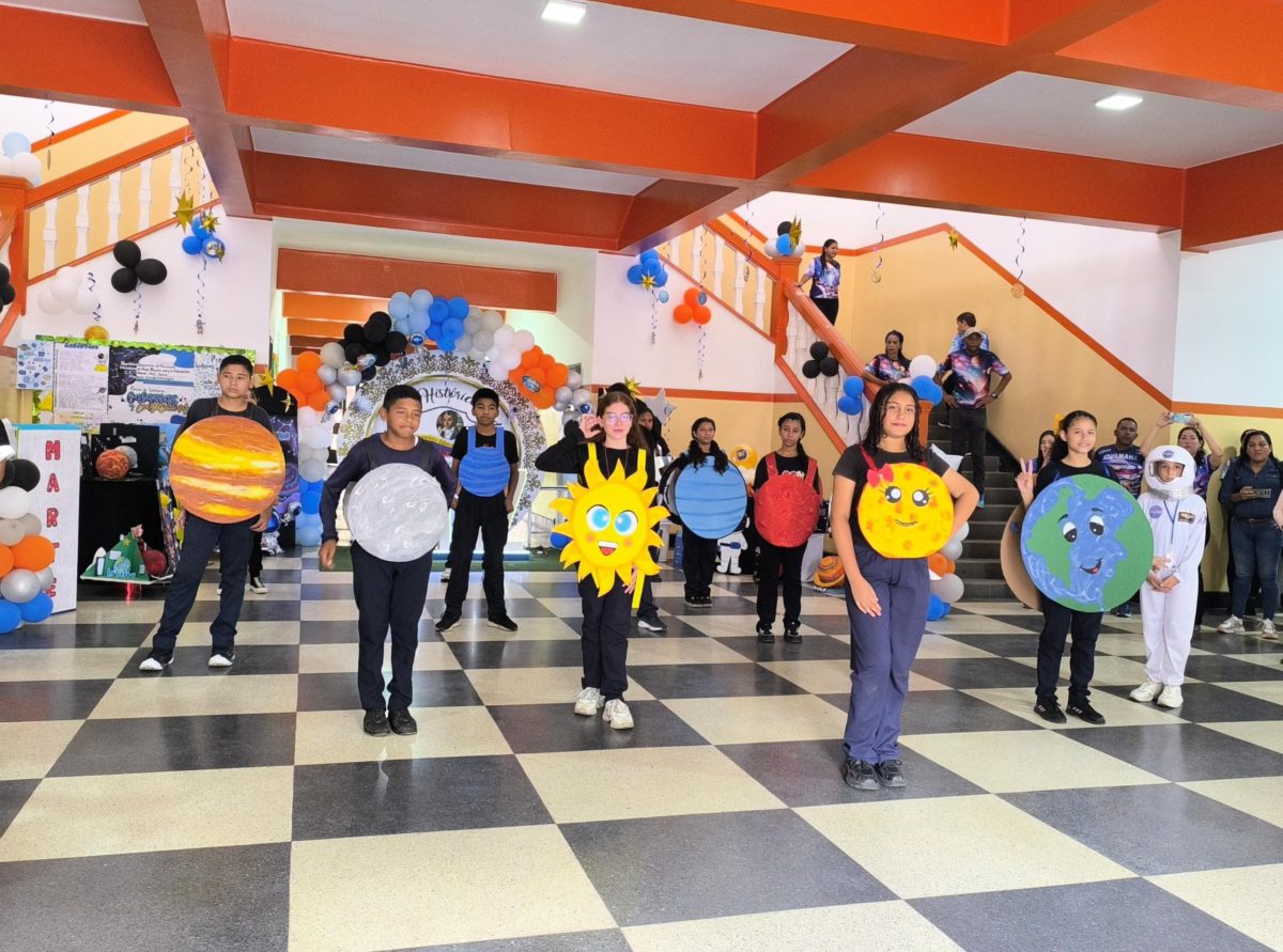 Complejo Educativo Sanz escenario para las ciencias, innovaci贸n y aprendizaje interactivo 6 complejo educativo sanz escenario para las ciencias innovacion y aprendizaje interactivo laverdaddemonagas.com feria6