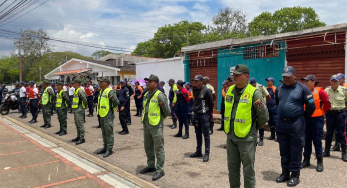 Con 230 funcionarios despliegan operativo Semana Santa Segura Piar 2025