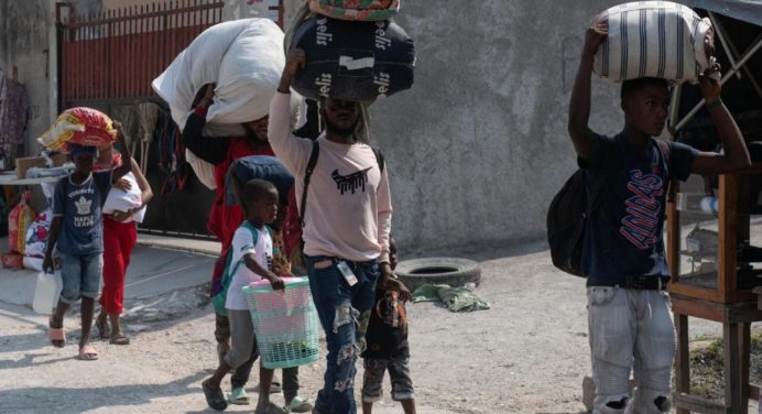 Crisis en Haití: Más de 40,000 niños desplazados por la creciente violencia
